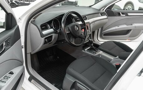 Skoda Superb III рестайлинг, 2014 год, 1 090 000 рублей, 6 фотография