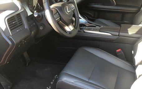 Lexus RX IV рестайлинг, 2022 год, 7 300 000 рублей, 6 фотография