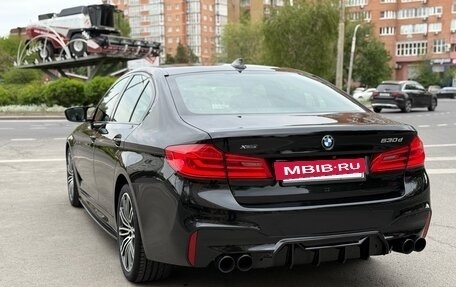 BMW 5 серия, 2018 год, 4 250 000 рублей, 14 фотография