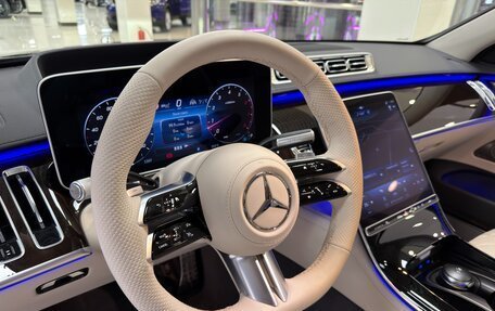 Mercedes-Benz S-Класс, 2024 год, 18 999 000 рублей, 15 фотография