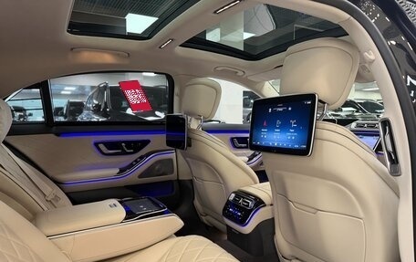 Mercedes-Benz S-Класс, 2024 год, 18 999 000 рублей, 29 фотография