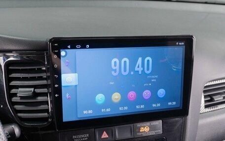 Mitsubishi Outlander III рестайлинг 3, 2014 год, 1 469 000 рублей, 15 фотография