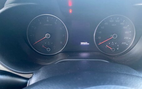 KIA Rio IV, 2018 год, 1 675 000 рублей, 6 фотография