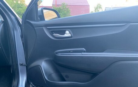 KIA Rio IV, 2018 год, 1 675 000 рублей, 10 фотография