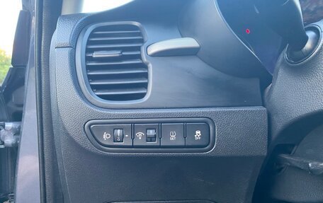 KIA Rio IV, 2018 год, 1 675 000 рублей, 19 фотография