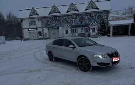 Volkswagen Passat B6, 2008 год, 750 000 рублей, 1 фотография
