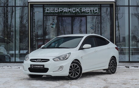 Hyundai Solaris II рестайлинг, 2013 год, 830 000 рублей, 1 фотография