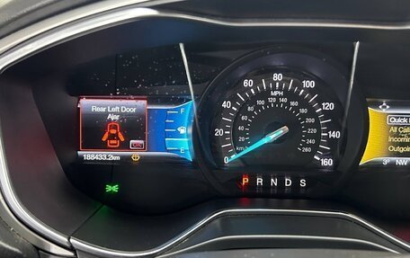 Ford Fusion (North America) II, 2015 год, 1 350 000 рублей, 9 фотография