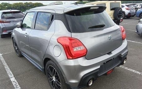 Suzuki Swift V, 2022 год, 1 600 000 рублей, 9 фотография