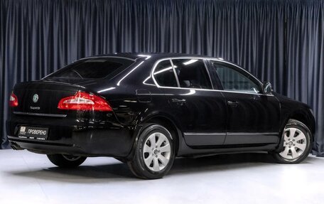 Skoda Superb III рестайлинг, 2012 год, 995 000 рублей, 2 фотография