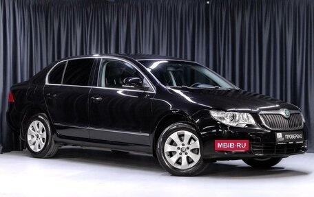 Skoda Superb III рестайлинг, 2012 год, 995 000 рублей, 4 фотография