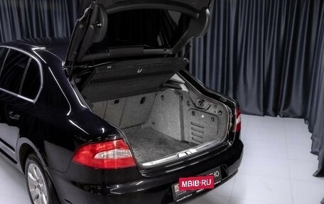 Skoda Superb III рестайлинг, 2012 год, 995 000 рублей, 7 фотография