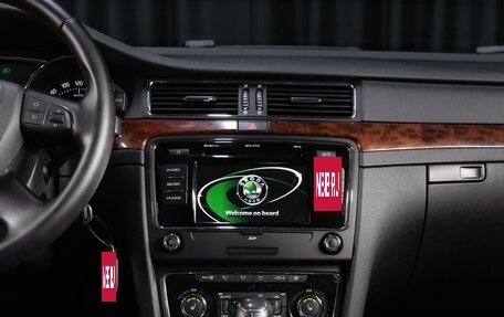 Skoda Superb III рестайлинг, 2012 год, 995 000 рублей, 11 фотография