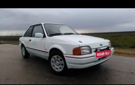 Ford Escort IV, 1986 год, 150 000 рублей, 2 фотография