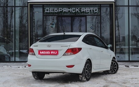 Hyundai Solaris II рестайлинг, 2013 год, 830 000 рублей, 3 фотография