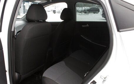 Hyundai Solaris II рестайлинг, 2013 год, 830 000 рублей, 19 фотография