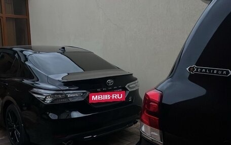 Toyota Camry, 2021 год, 3 700 000 рублей, 6 фотография