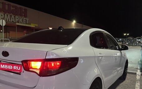 KIA Rio III рестайлинг, 2015 год, 600 000 рублей, 4 фотография