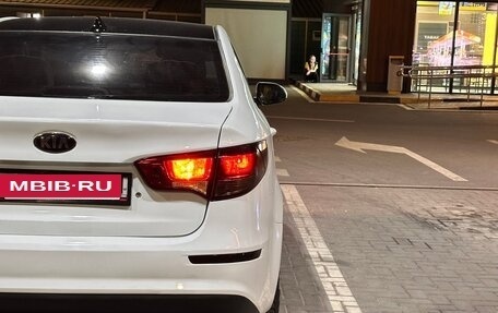 KIA Rio III рестайлинг, 2015 год, 600 000 рублей, 7 фотография