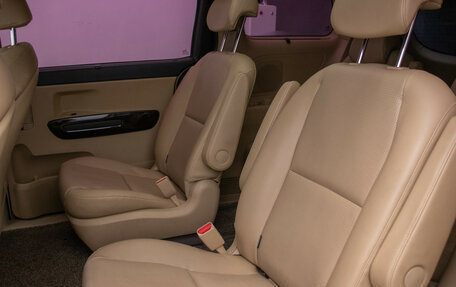 KIA Carnival III, 2018 год, 2 270 000 рублей, 9 фотография