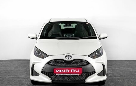Toyota Yaris, 2020 год, 1 300 000 рублей, 2 фотография