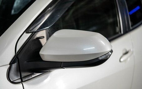 Toyota Yaris, 2020 год, 1 300 000 рублей, 17 фотография