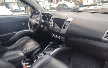 Mitsubishi Outlander III рестайлинг 3, 2007 год, 1 170 000 рублей, 7 фотография