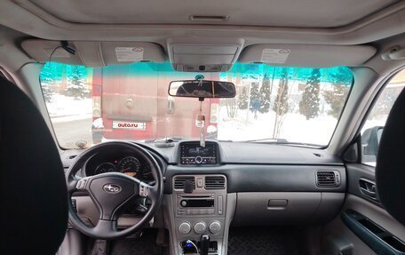 Subaru Forester, 2006 год, 700 000 рублей, 11 фотография