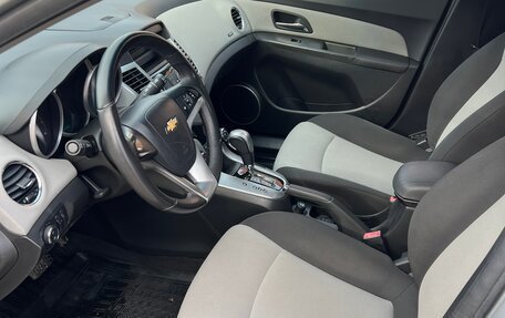 Chevrolet Cruze II, 2012 год, 775 000 рублей, 9 фотография