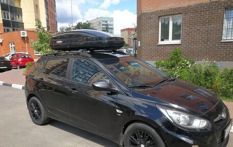 Hyundai Solaris II рестайлинг, 2012 год, 1 350 000 рублей, 19 фотография