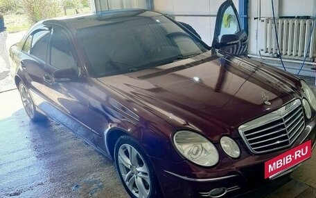 Mercedes-Benz E-Класс, 2007 год, 1 000 000 рублей, 9 фотография