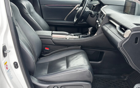Lexus RX IV рестайлинг, 2018 год, 4 695 000 рублей, 14 фотография