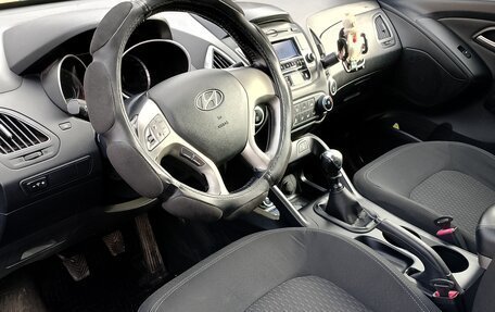 Hyundai ix35 I рестайлинг, 2013 год, 1 335 000 рублей, 10 фотография