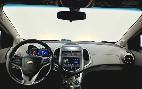 Chevrolet Aveo III, 2014 год, 819 000 рублей, 11 фотография