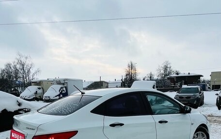 Hyundai Solaris II рестайлинг, 2011 год, 480 000 рублей, 1 фотография