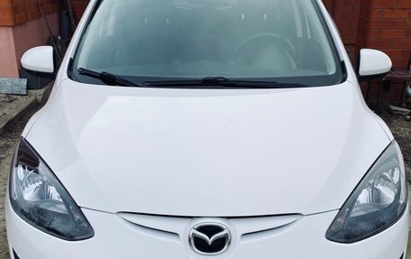 Mazda 2 III, 2012 год, 700 000 рублей, 1 фотография