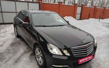 Mercedes-Benz E-Класс, 2012 год, 1 850 000 рублей, 1 фотография