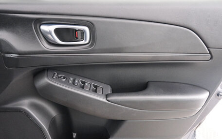 Honda Vezel, 2021 год, 2 449 000 рублей, 22 фотография