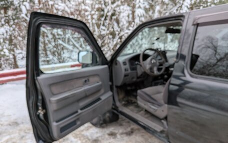 Nissan NP300, 2008 год, 1 200 000 рублей, 6 фотография