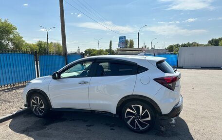 Honda Vezel, 2019 год, 2 110 000 рублей, 3 фотография