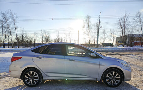 Hyundai Solaris II рестайлинг, 2013 год, 800 000 рублей, 5 фотография