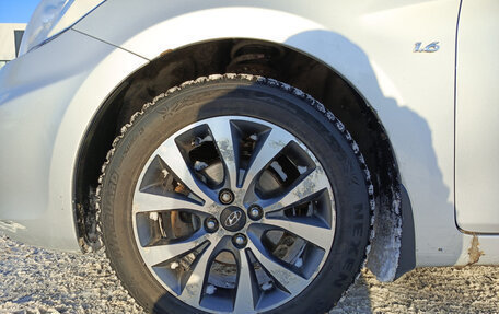 Hyundai Solaris II рестайлинг, 2013 год, 800 000 рублей, 22 фотография