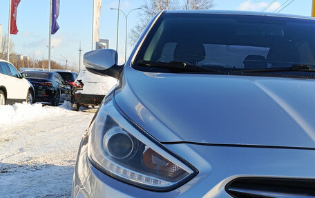 Hyundai Solaris II рестайлинг, 2013 год, 800 000 рублей, 21 фотография