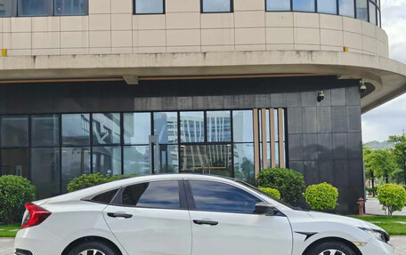 Honda Civic IX, 2021 год, 1 140 008 рублей, 7 фотография