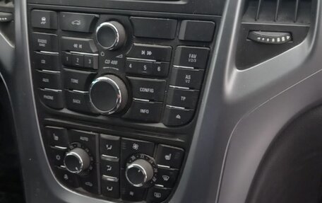 Opel Astra J, 2013 год, 900 000 рублей, 10 фотография