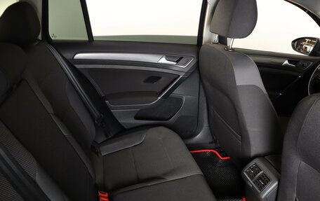 Volkswagen Golf VII, 2018 год, 1 679 000 рублей, 11 фотография