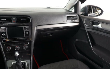 Volkswagen Golf VII, 2018 год, 1 679 000 рублей, 15 фотография