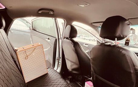 Hyundai Solaris II рестайлинг, 2011 год, 480 000 рублей, 7 фотография