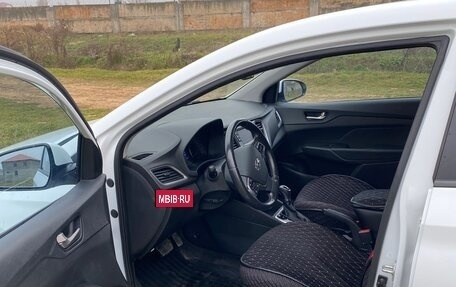 Hyundai Solaris II рестайлинг, 2017 год, 1 050 000 рублей, 11 фотография