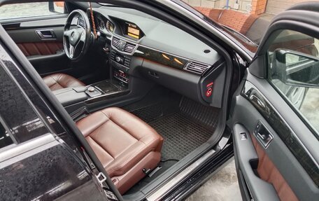 Mercedes-Benz E-Класс, 2012 год, 1 850 000 рублей, 10 фотография